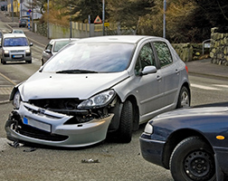 In a car accident? Helpful tips on what to do next